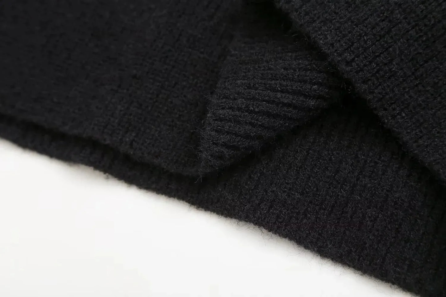 Helen Strickpullover für Damen mit Rundhalsausschnitt